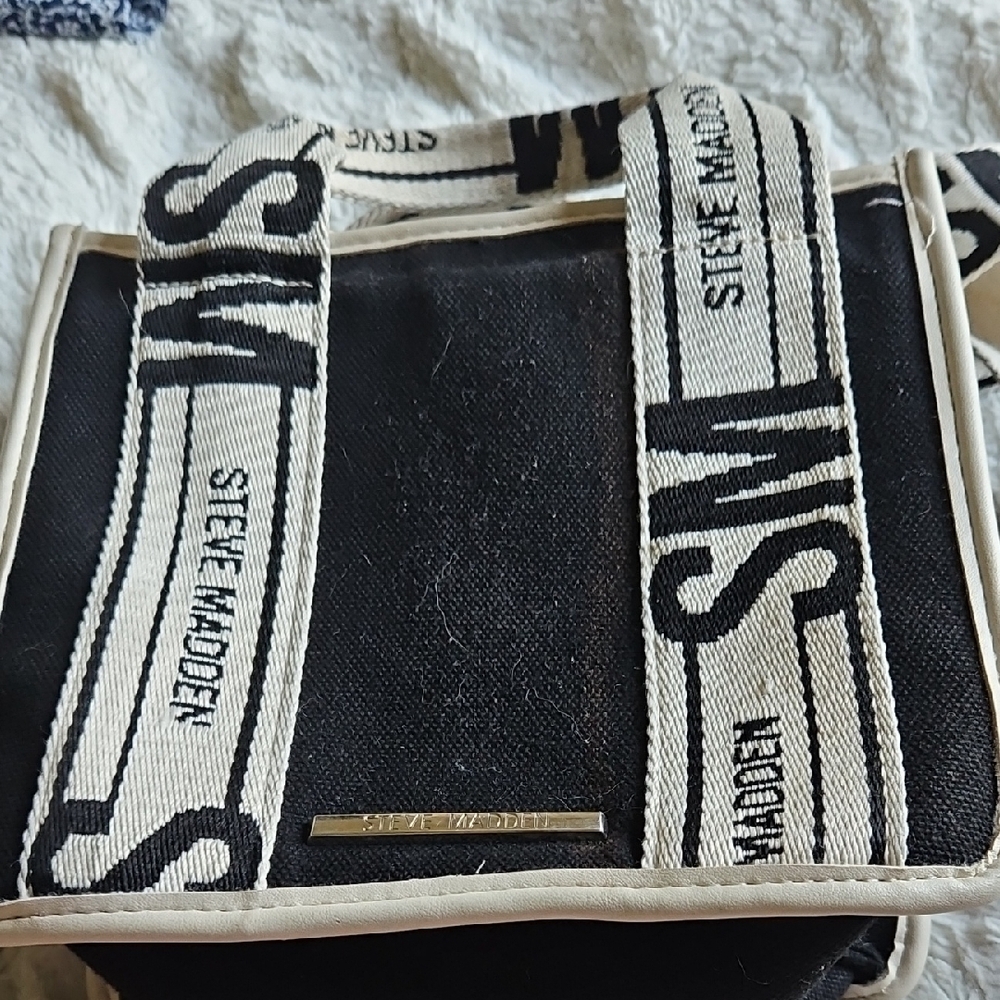 Steve Madden Black and White Crossbody Bag